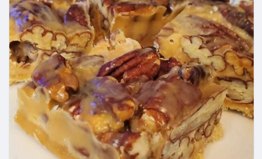 Caramel Pecan Dream Bars