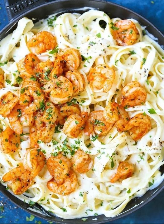 Shrimp alfredo fettuccine