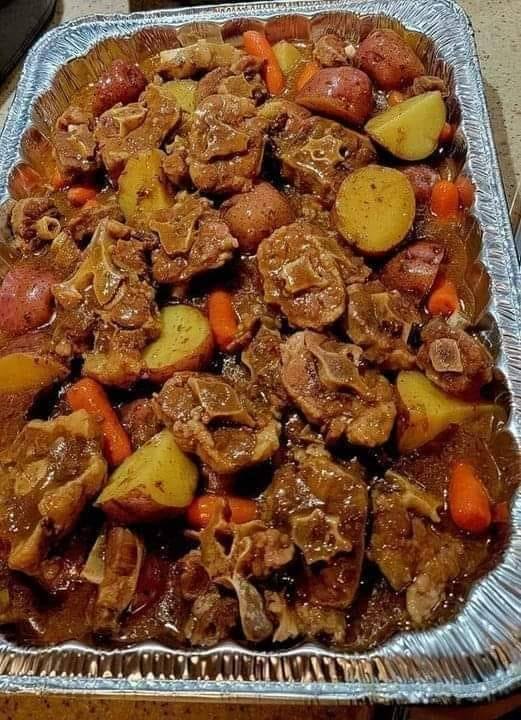 southern styled oxtails