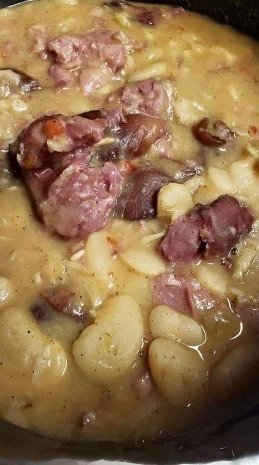 WHITE BEAN AND HAM HOCK SOUP