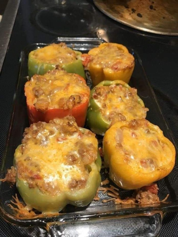 PHILLY CHEESESTEAK STUFFED PEPPERS