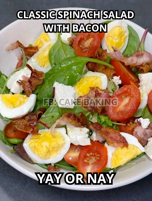 Classic Spinach Salad with Bacon