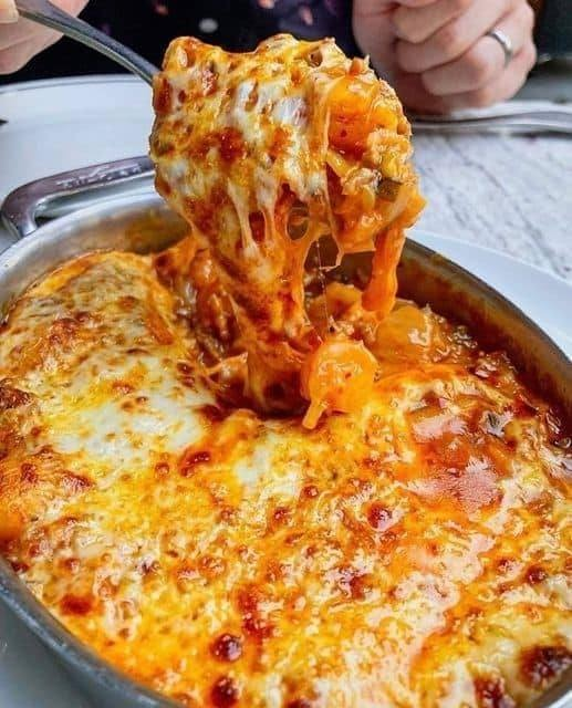 MILLION DOLLAR SPAGHETTI CASSEROLE RECIPE