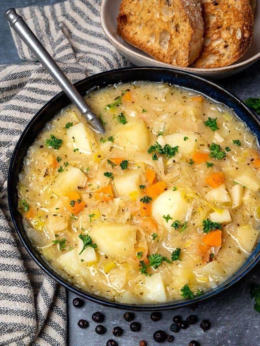 Polish Sauerkraut Soup