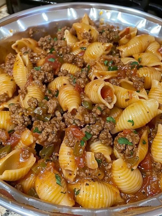 Pasta shell with ground beef